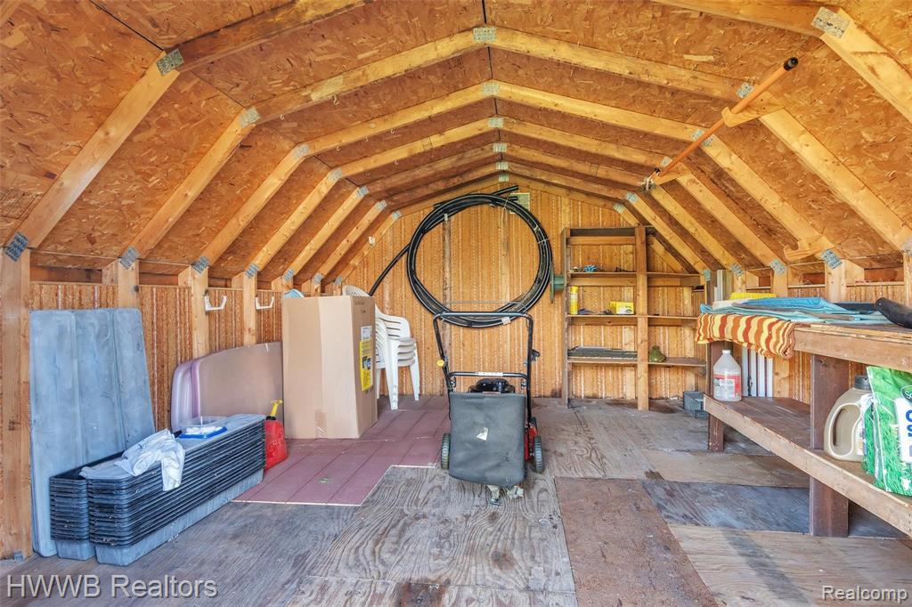 1012 Long Street Fenton, MI 48430 - Photo 43 of 51