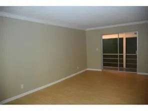 $1,600 | 4731 Northwest 10th Court, Unit 212, Plantation, FL 33313