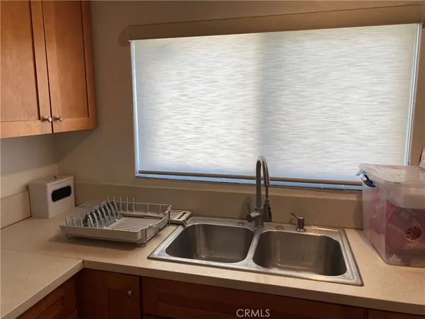 $900 | 19216 Kendall Drive, San Bernardino, CA 92407