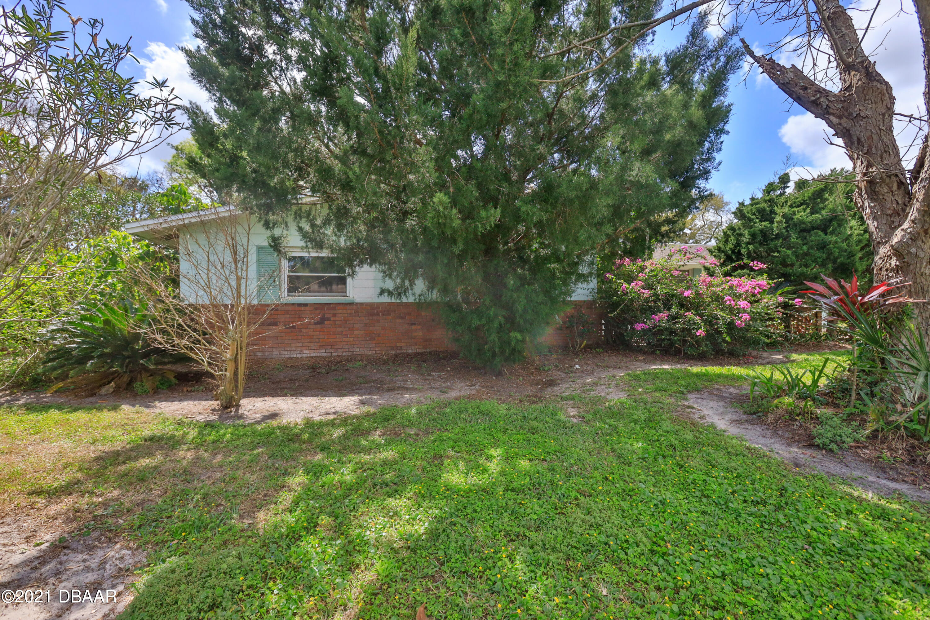 909 Duncan Road South Daytona, FL 32119 - Photo 2 of 29 909 Duncan-2