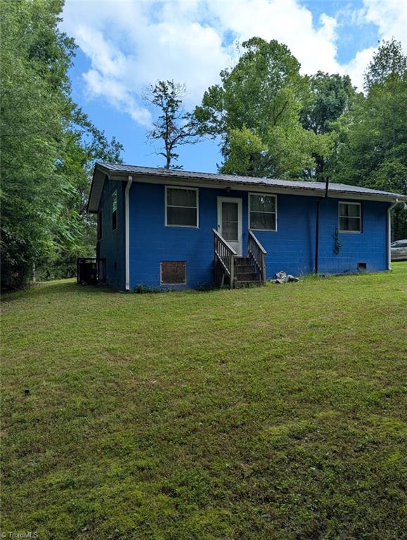 135 Redbud Road Eden, NC 27288 - Photo 20 of 24 Back Yard