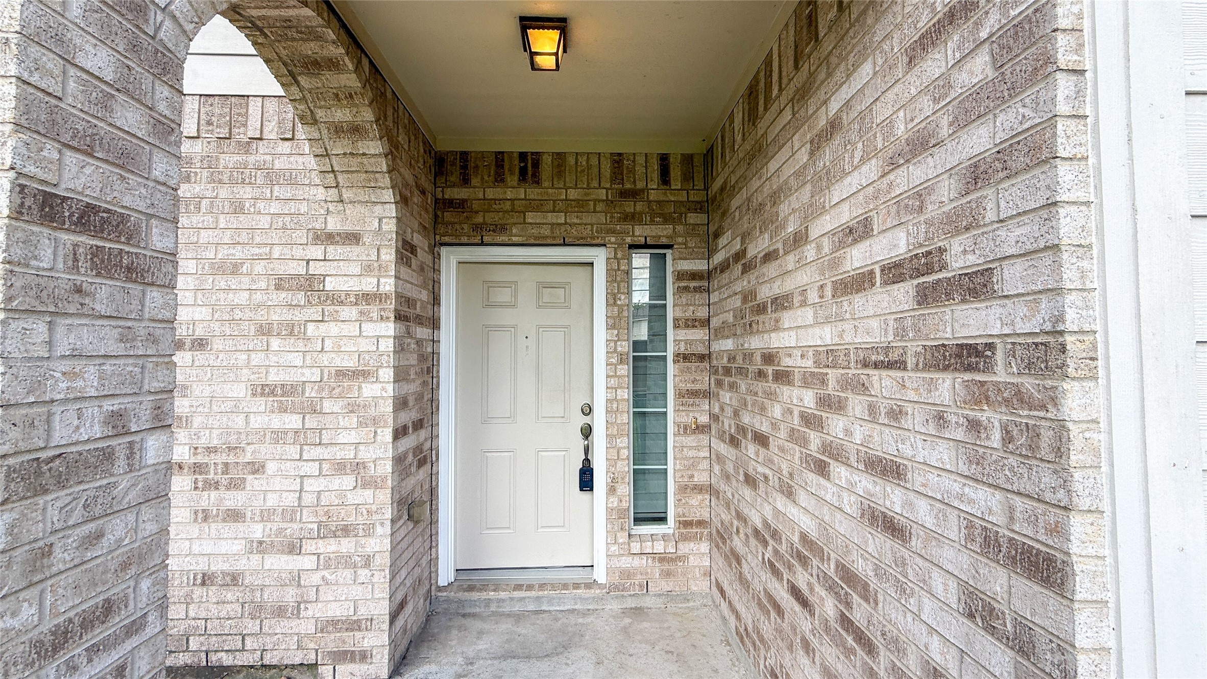 5127 Prosperity Circle Houston, TX 77018 - Photo 2 of 22