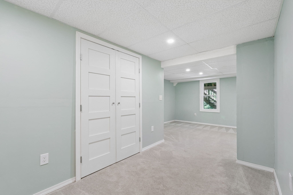 15 Pine Grove Road Westford, MA 01886 - Photo 24 of 41