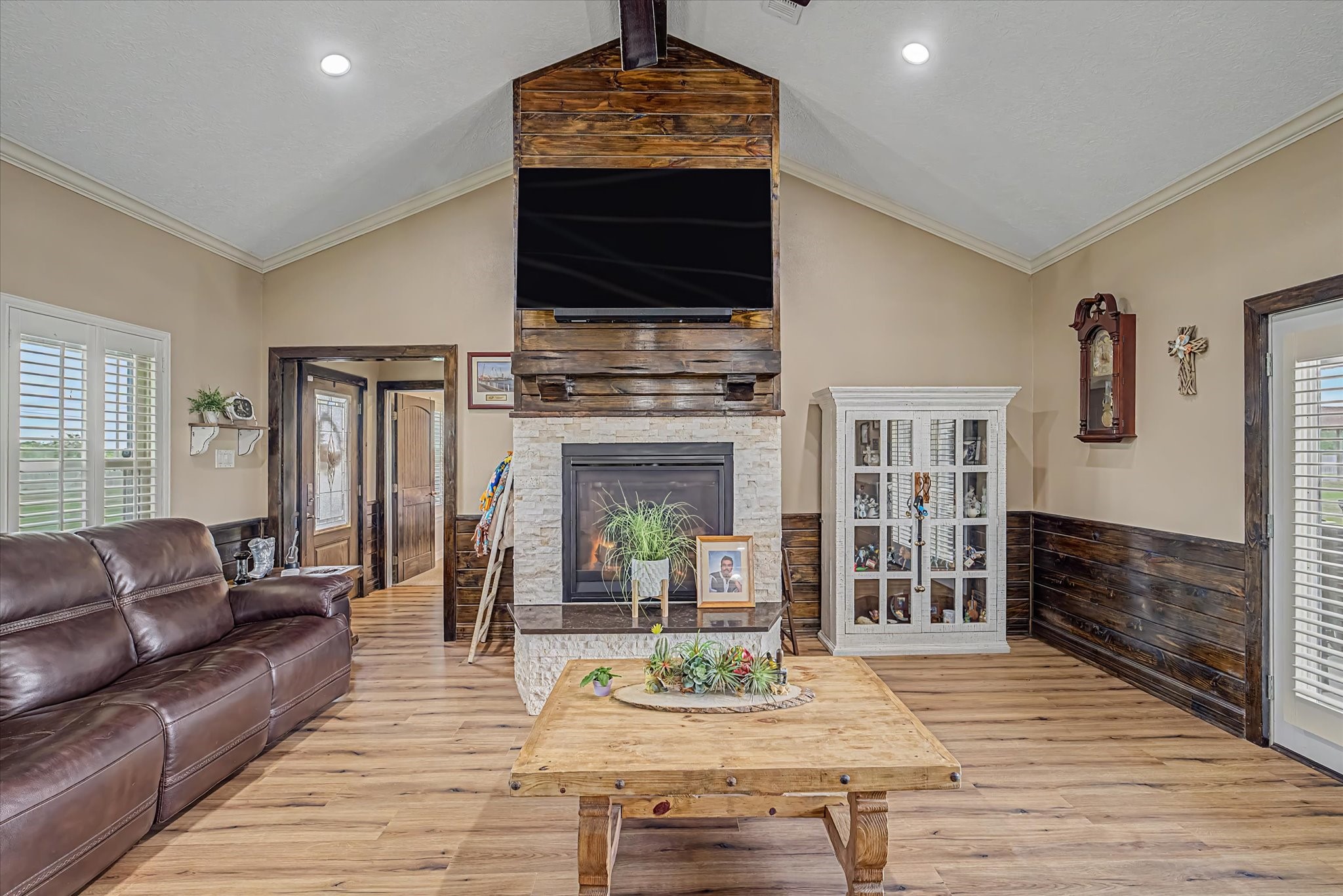 105 Baker Road Winnie, TX 77665 - Photo 7 of 46 Gallery Image 7