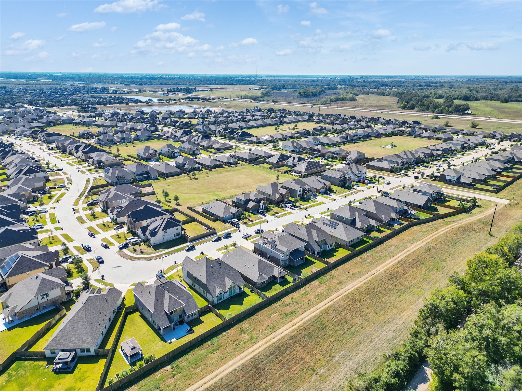 6006 Scott Way Rosenberg, TX 77471 - Photo 39 of 42 an aerial view of residential houses with outdoor space