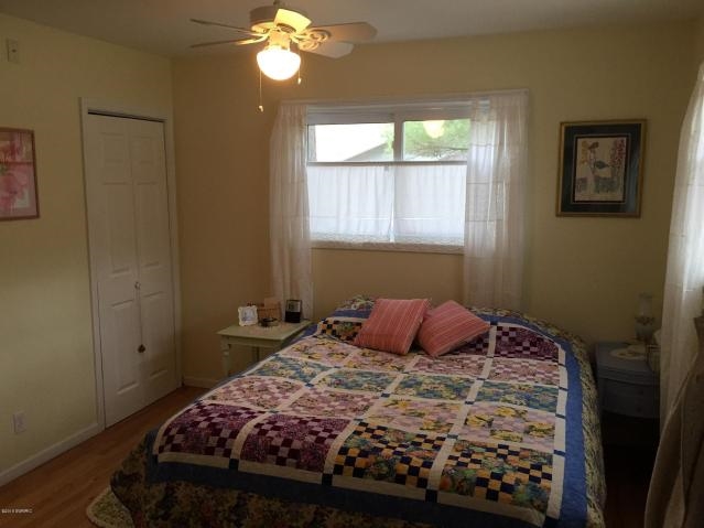 3991 Lakeshore Road Manistee, MI 49660 - Photo 19 of 36 1798475-19.JPG