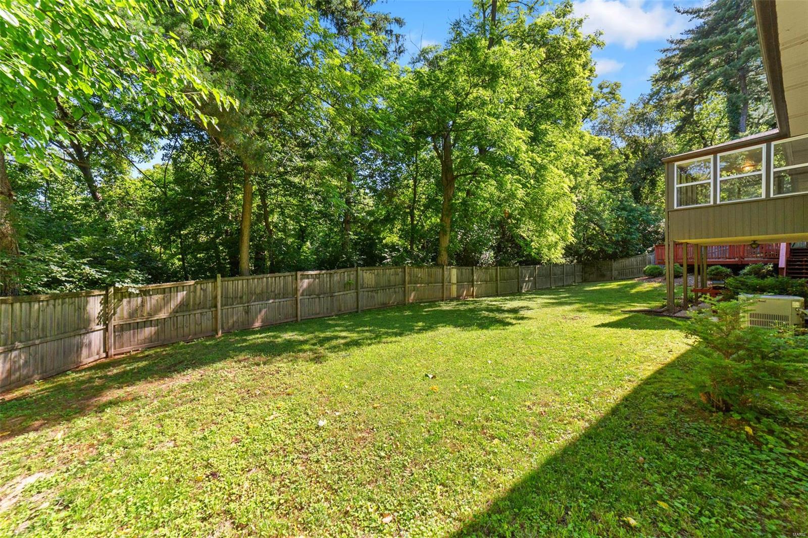 2595 Dunn Road Florissant, MO 63033 - Photo 27 of 28