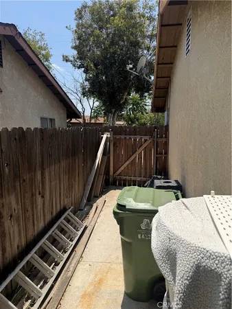 $525,000 | 14222 Filmore Street, Arleta, CA 91331