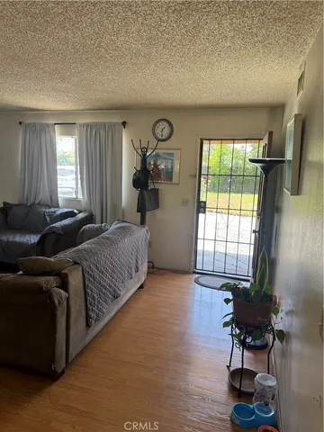 $539,900 | 14222 Filmore Street, Arleta, CA 91331