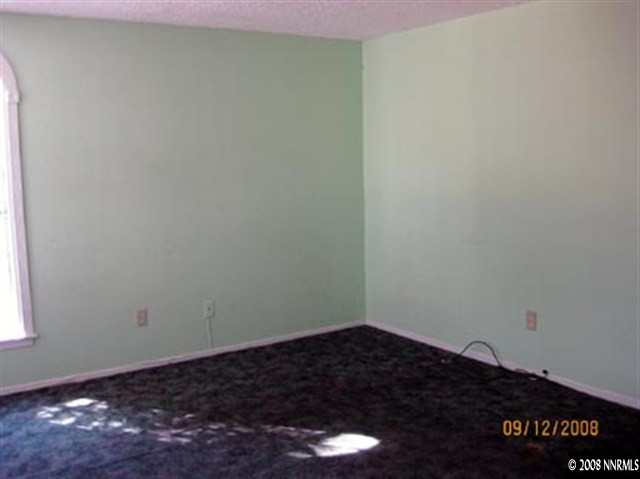 6755 Peppermint Drive Reno, NV 89506 - Photo 4 of 9 a view of room with window