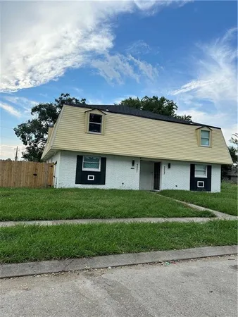 $1,750 | 9001 Bunker Hill Road, New Orleans, LA 70127