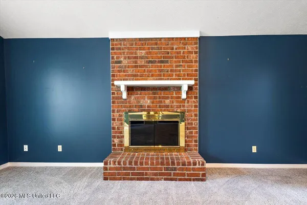 $255,000 | 201 Brookwood Drive, Vicksburg, MS 39183