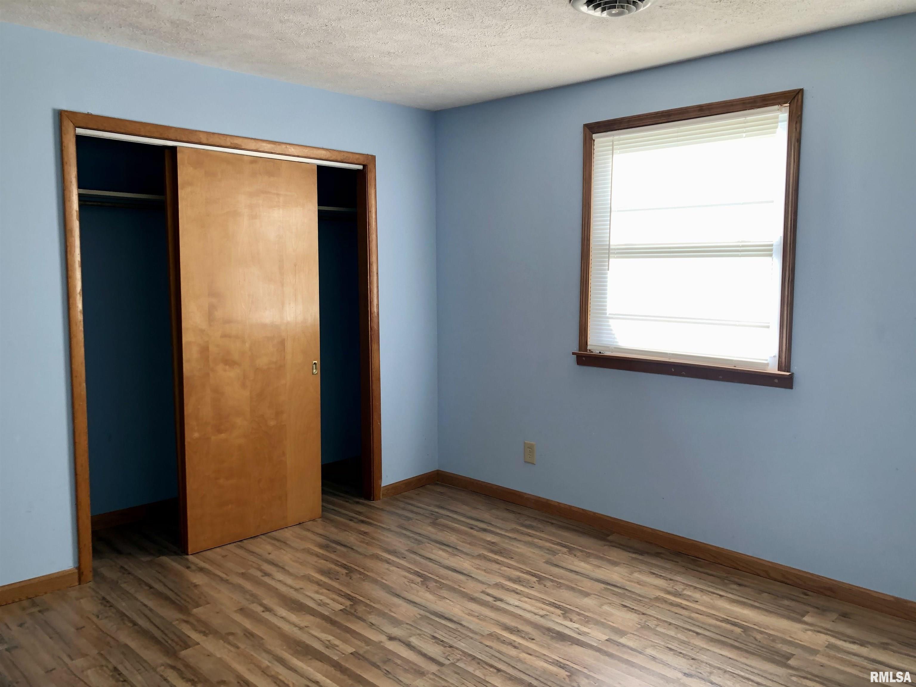 12681 Cochran Road Marion, IL 62959 - Photo 15 of 22 Gallery Image 15