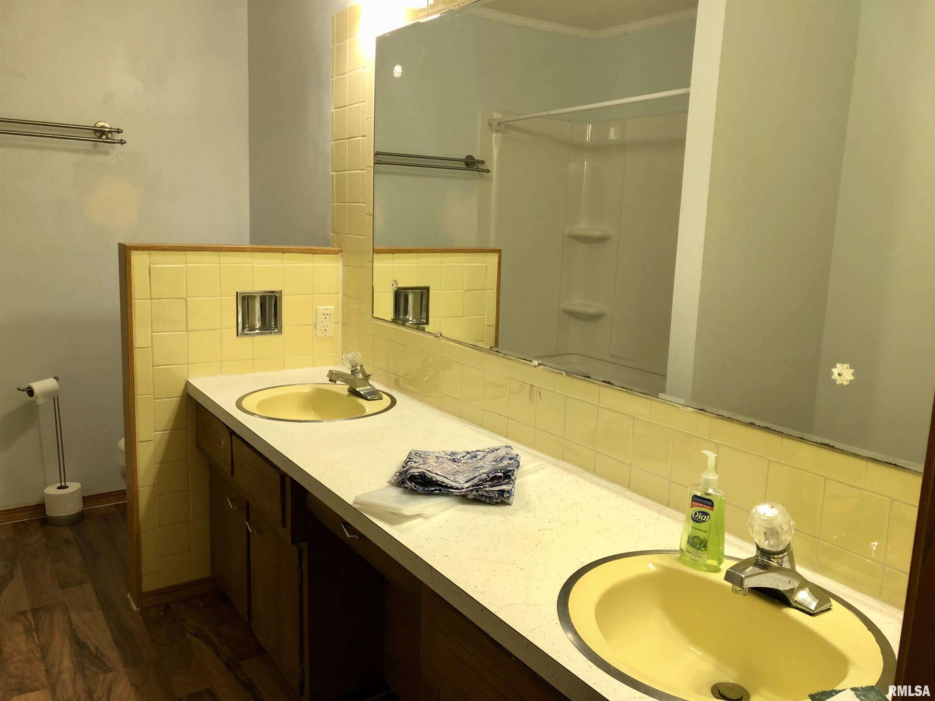 12681 Cochran Road Marion, IL 62959 - Photo 16 of 22 Gallery Image 16
