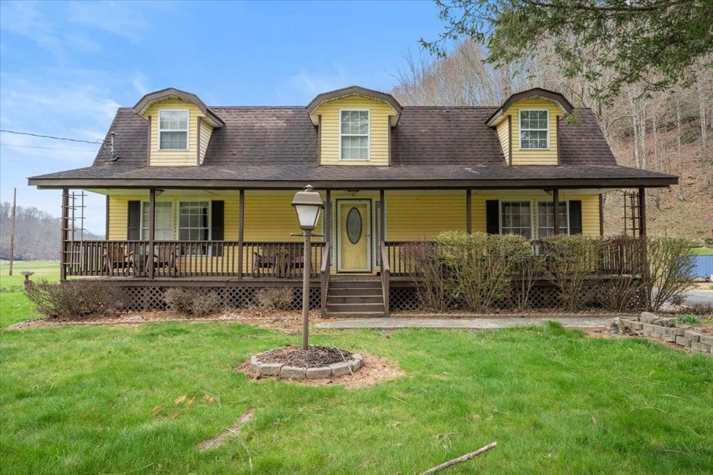 12580 Mud Fork Road Falls Mills, VA 24613 - Photo 2 of 91 Gallery Image 2