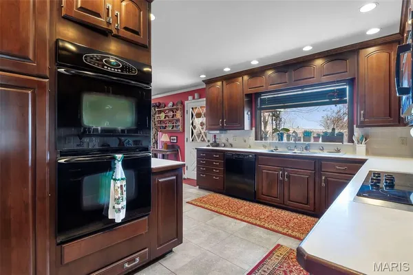 $220,000 | 928 East Baker Drive, Kennett, MO 63857