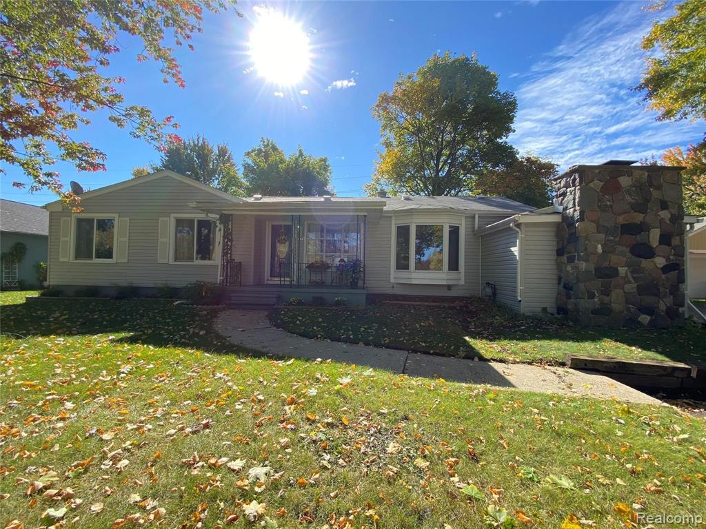 3798 Tienken Road Auburn Hills, MI 48326 - Photo 1 of 23