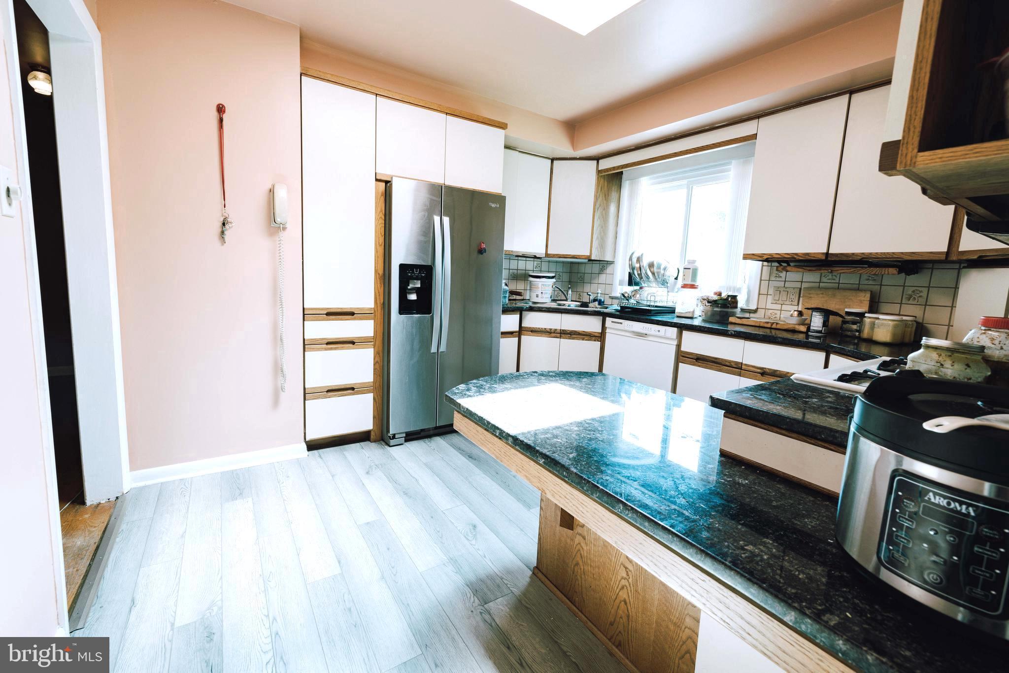 2328 Wilkes Road Lancaster, PA 17601 - Photo 5 of 26 Gallery Image 5