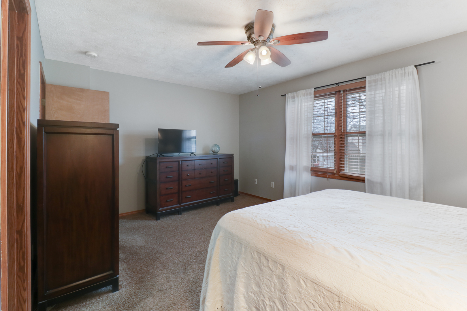 1609 Henry Street Normal, IL 61761 - Photo 15 of 42 Gallery Image 15