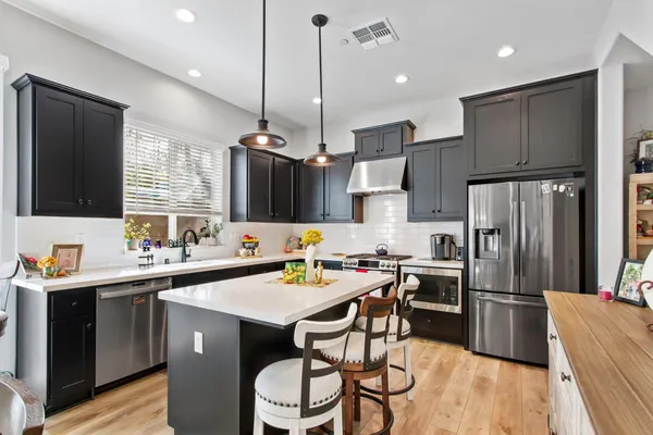 $575,000 | 7548 Twin Bridges Lane, Citrus Heights, CA 95610