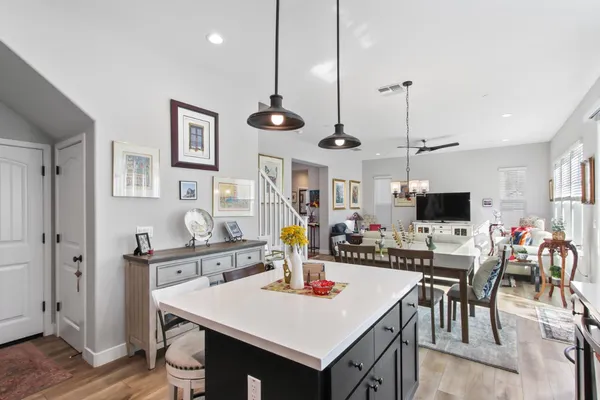 $575,000 | 7548 Twin Bridges Lane, Citrus Heights, CA 95610