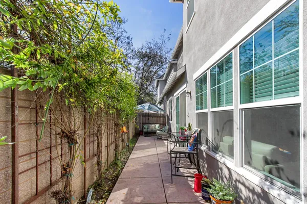 $575,000 | 7548 Twin Bridges Lane, Citrus Heights, CA 95610
