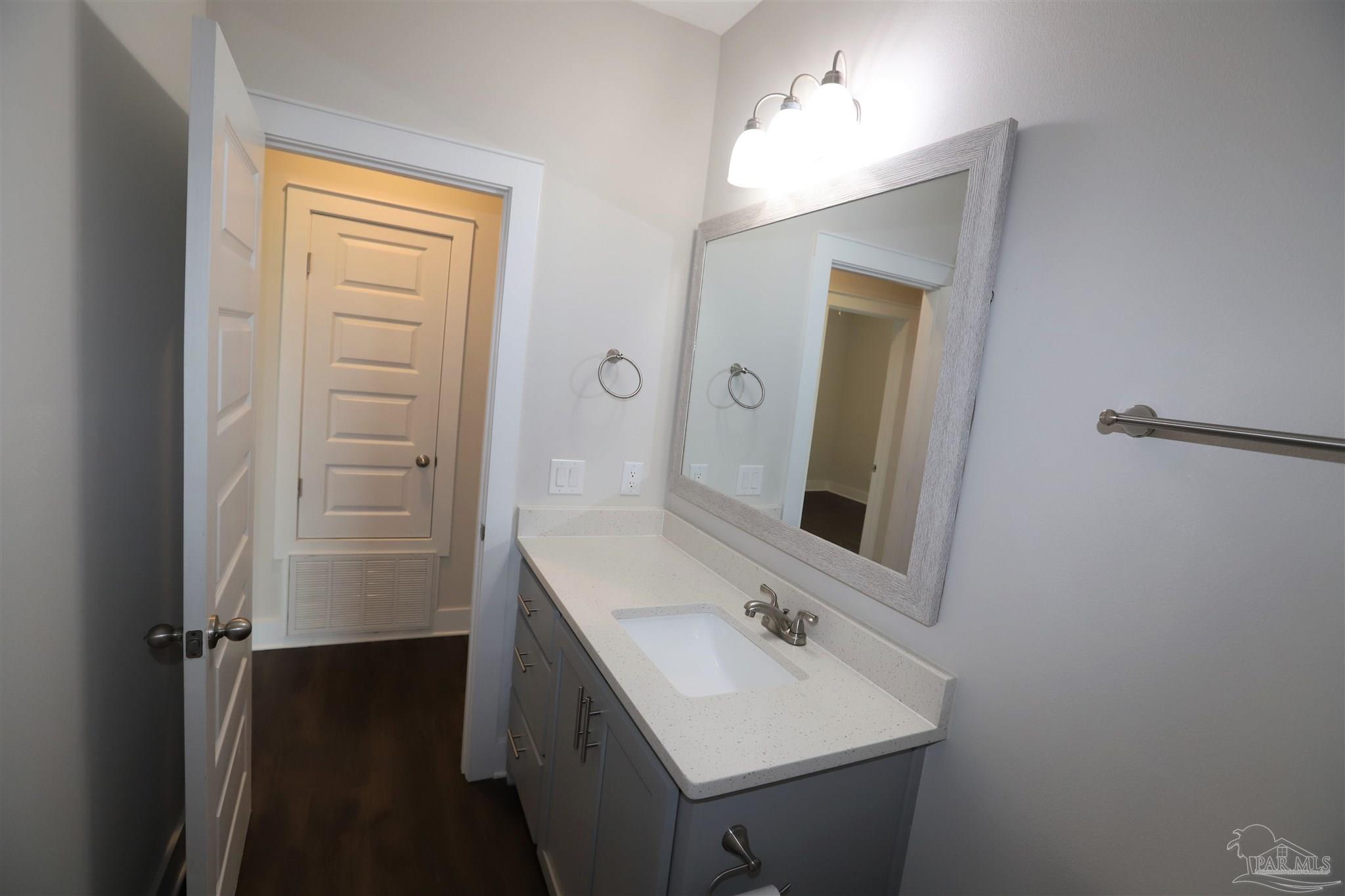5638 Bauer Road Pensacola, FL 32507 - Photo 12 of 32 Gallery Image 12