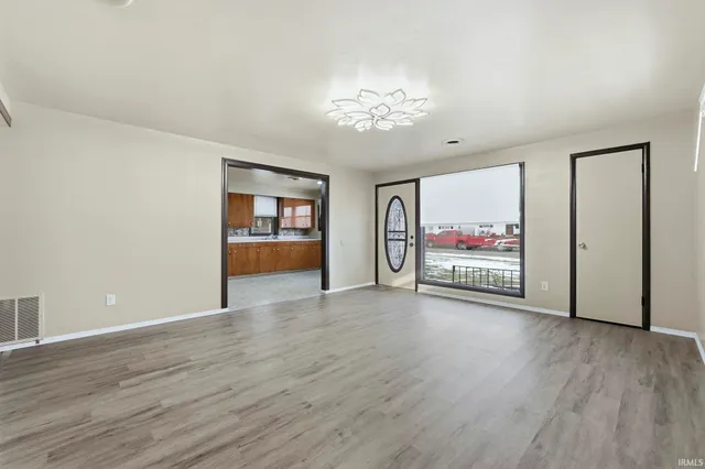 $137,900 | 4722 Hanna Street, Fort Wayne, IN 46806