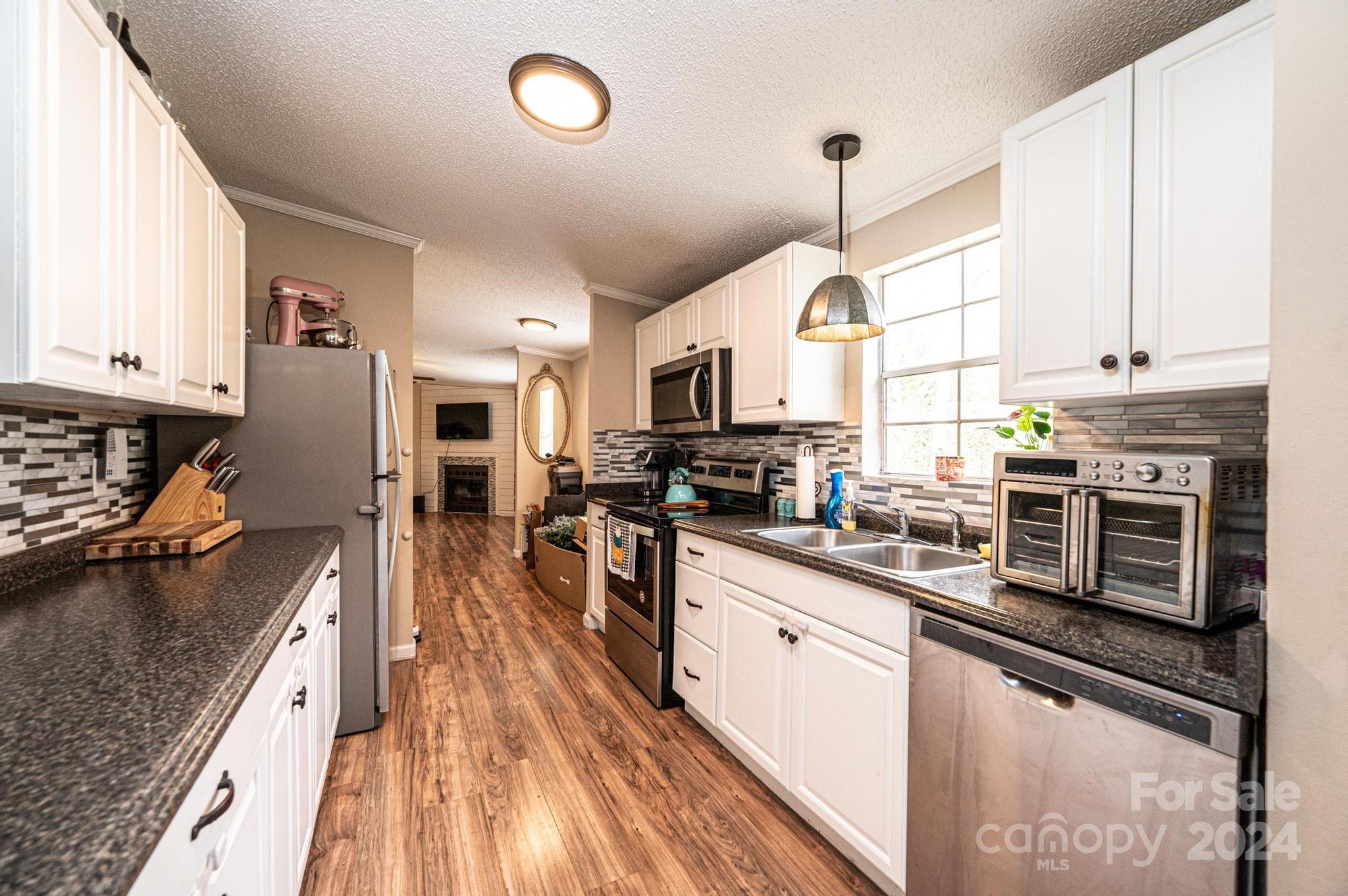2203 Liberty Church Road Hickory, NC 28601 - Photo 35 of 46 Gallery Image 35
