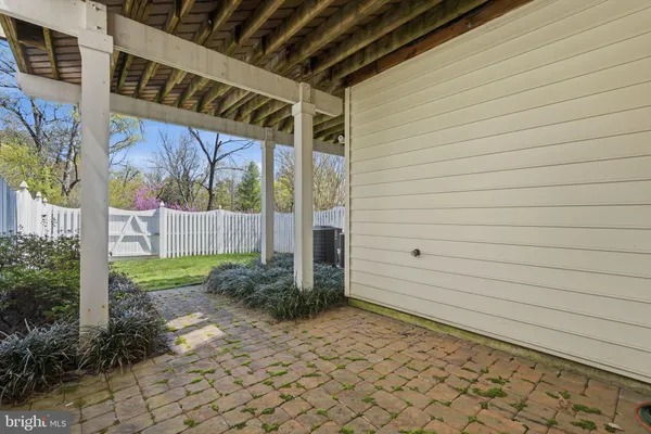 $4,300 | 20060 Northville Hills Terrace, Ashburn, VA 20147