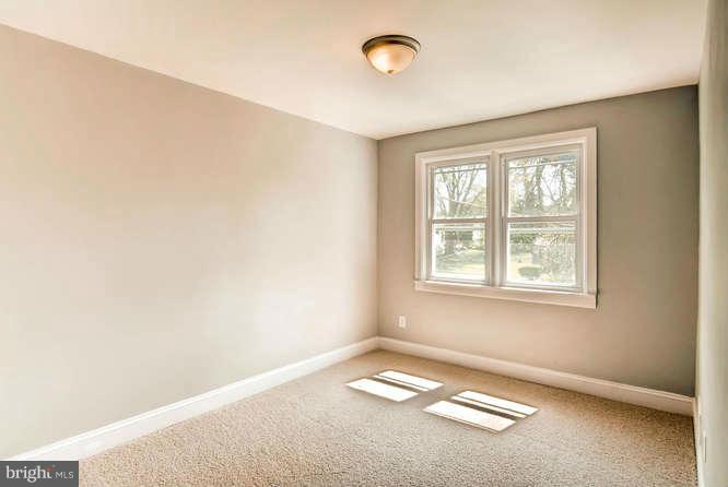 1116 Wicklow Road Baltimore, MD 21229 - Photo 17 of 28 Bedroom