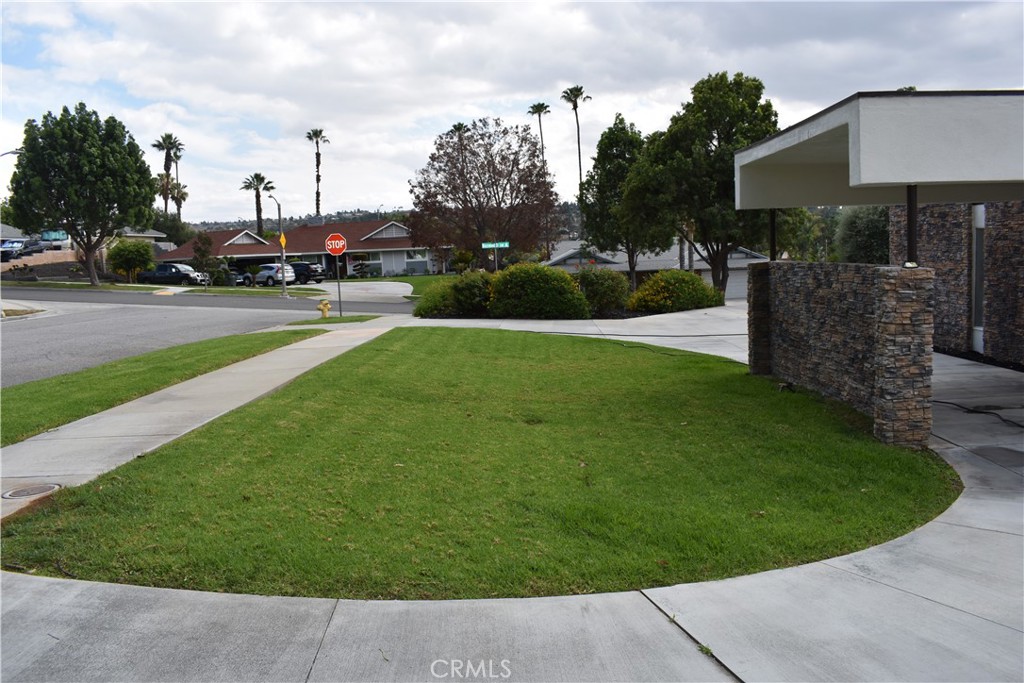 1156 Lyndhurst Drive Riverside, CA 92507 - Photo 3 of 57