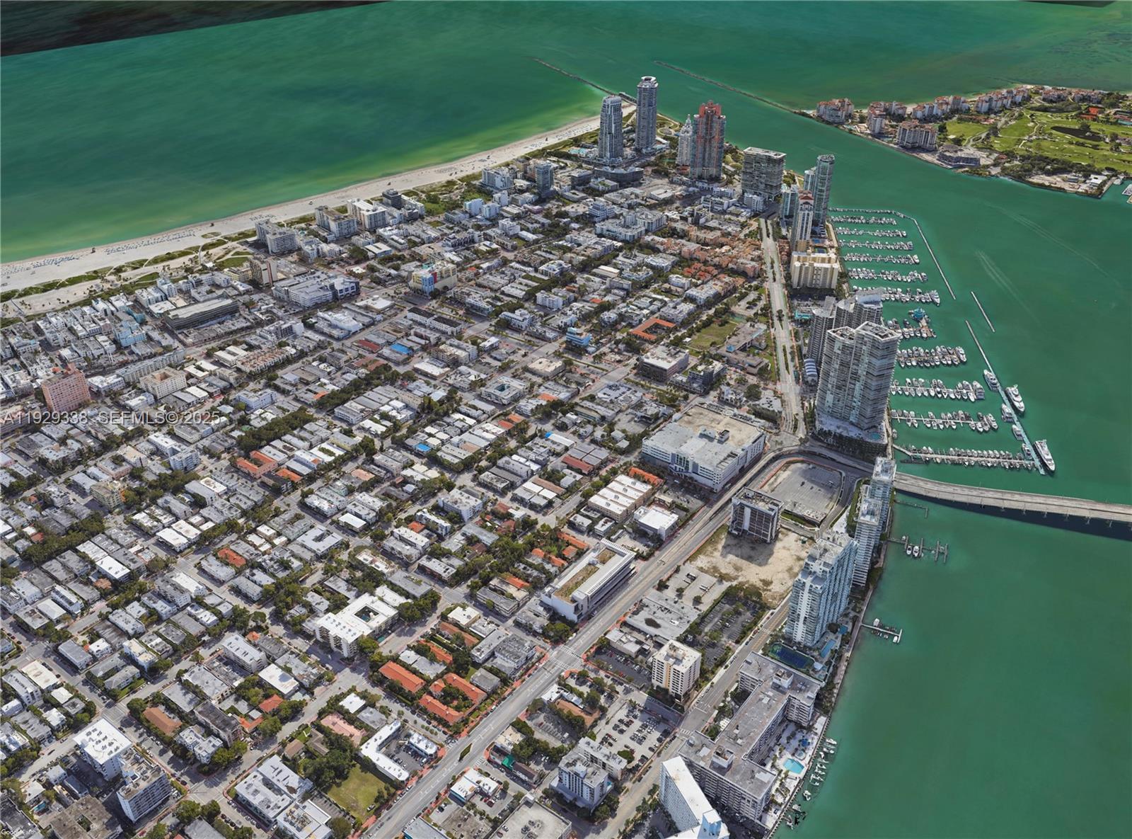 807 Alton Road Miami Beach, FL 33139 - Photo 3 of 7 a large building with a outdoor space