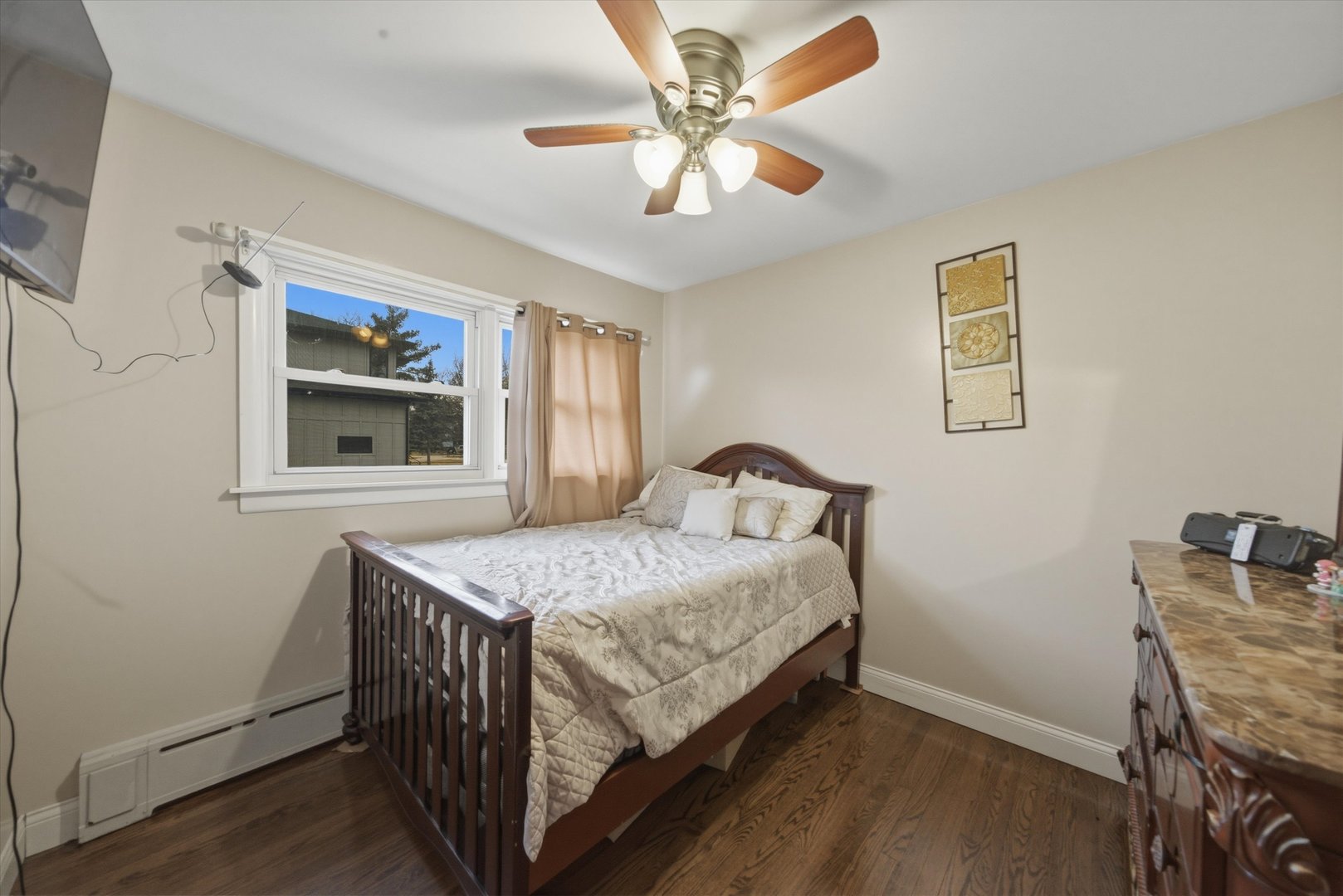 810 North Cherry Street Addison, IL 60101 - Photo 8 of 32