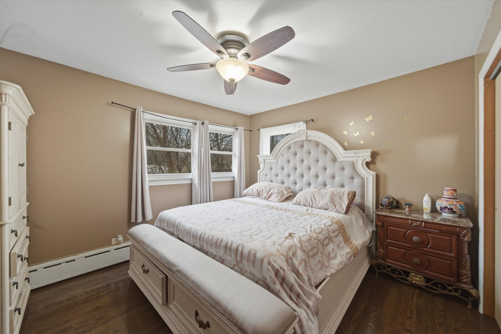 810 North Cherry Street Addison, IL 60101 - Photo 9 of 32