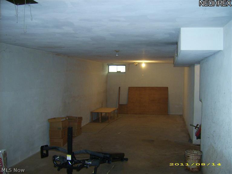 2473 Fairview Road Uniontown, OH 44685 - Photo 18 of 23