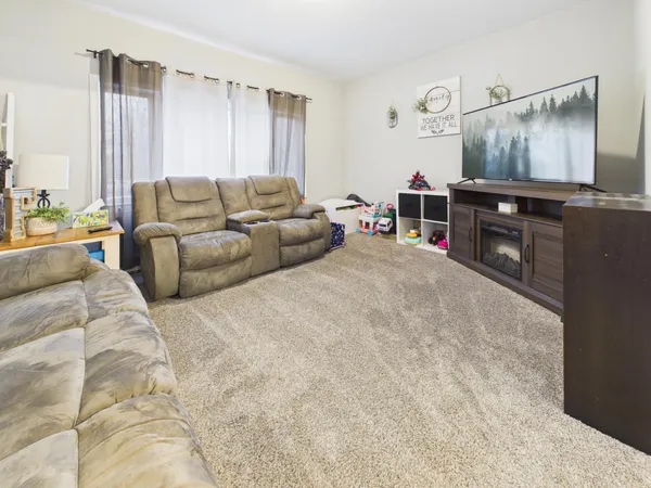 $279,900 | 305 Fourth Street Northeast, Melrose, MN 56352