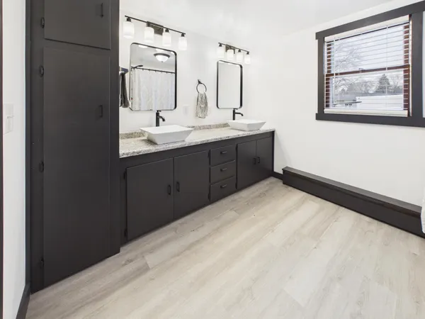 $279,900 | 305 Fourth Street Northeast, Melrose, MN 56352