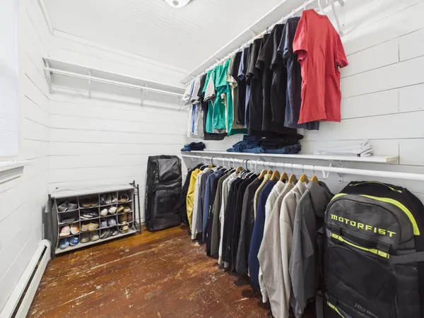 $279,900 | 305 Fourth Street Northeast, Melrose, MN 56352