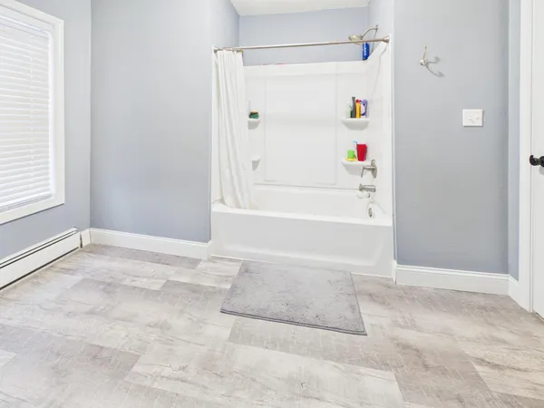 $279,900 | 305 Fourth Street Northeast, Melrose, MN 56352