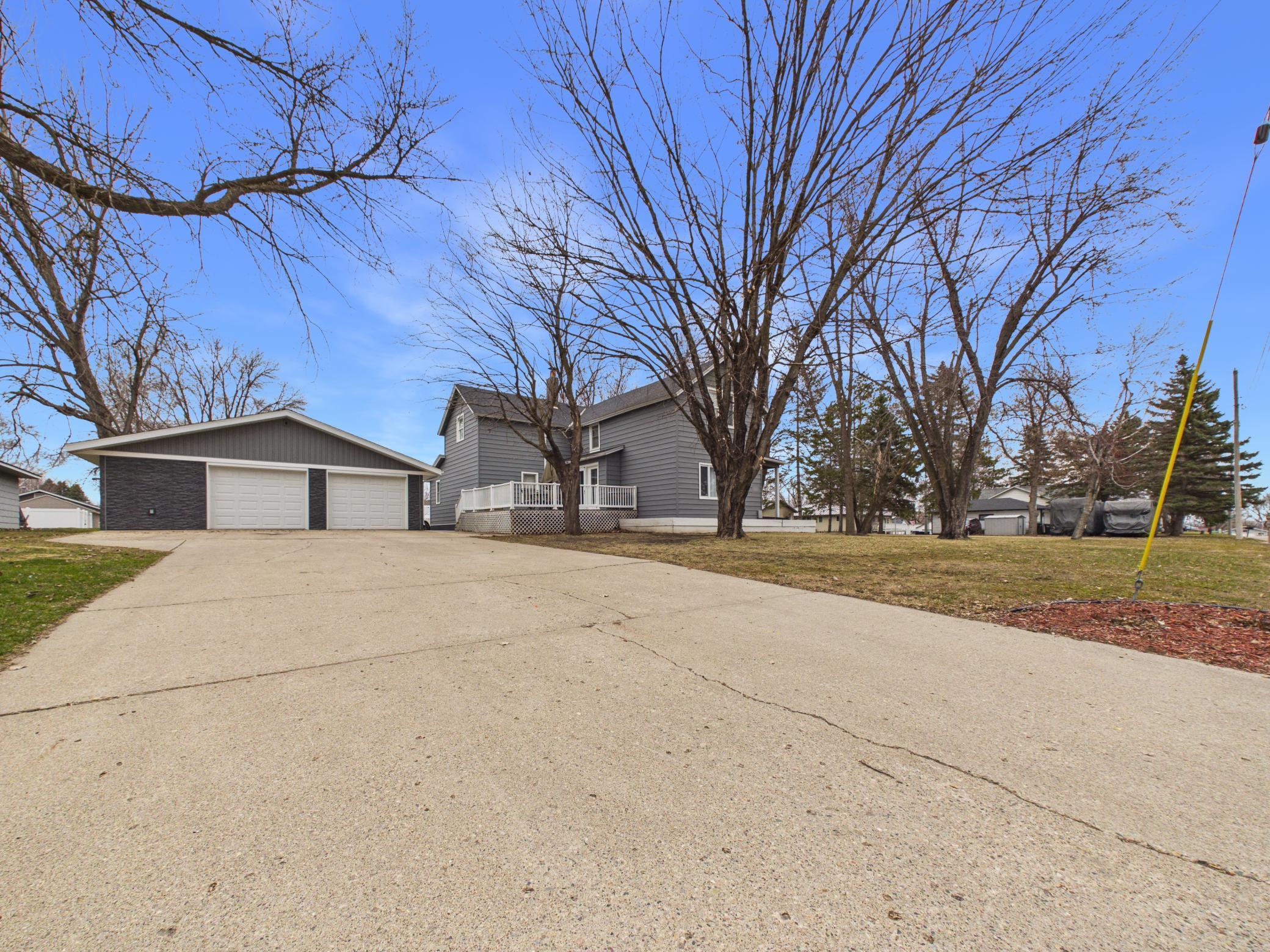 305 Fourth Street Northeast Melrose, MN 56352 - Photo 37 of 44