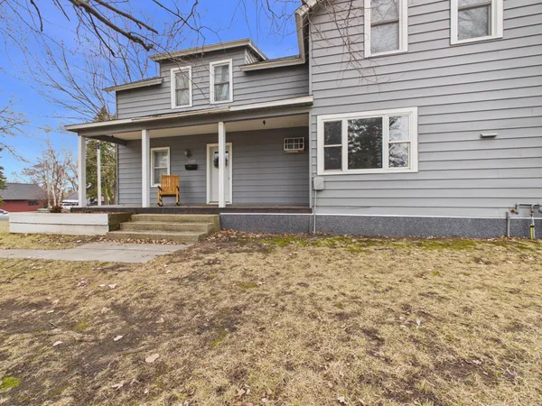 $279,900 | 305 Fourth Street Northeast, Melrose, MN 56352