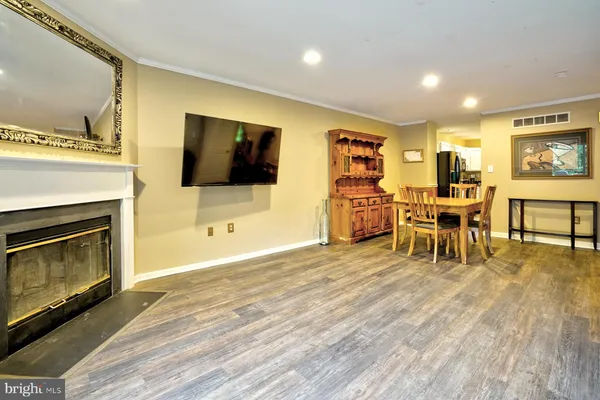 $3,000 | 111 Honey Locust Court, Collegeville, PA 19426