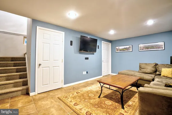 $3,000 | 111 Honey Locust Court, Collegeville, PA 19426