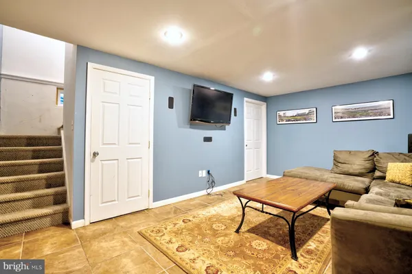 $3,000 | 111 Honey Locust Court, Collegeville, PA 19426