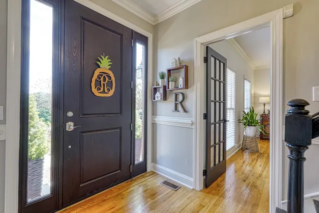 $735,000 | 420 South Oakley Lane, Spartanburg, SC 29301