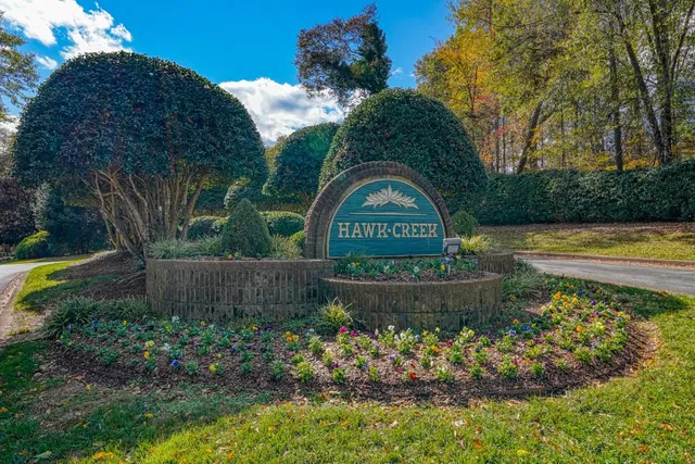 $735,000 | 420 South Oakley Lane, Spartanburg, SC 29301