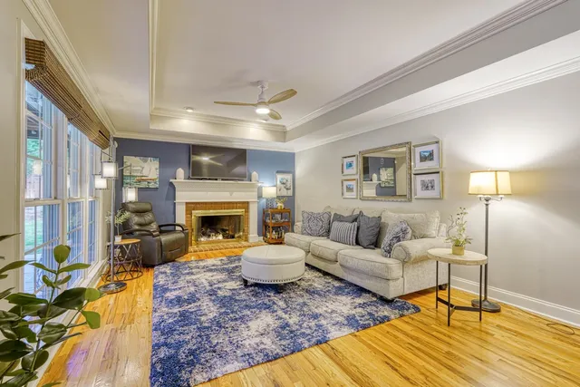 $735,000 | 420 South Oakley Lane, Spartanburg, SC 29301