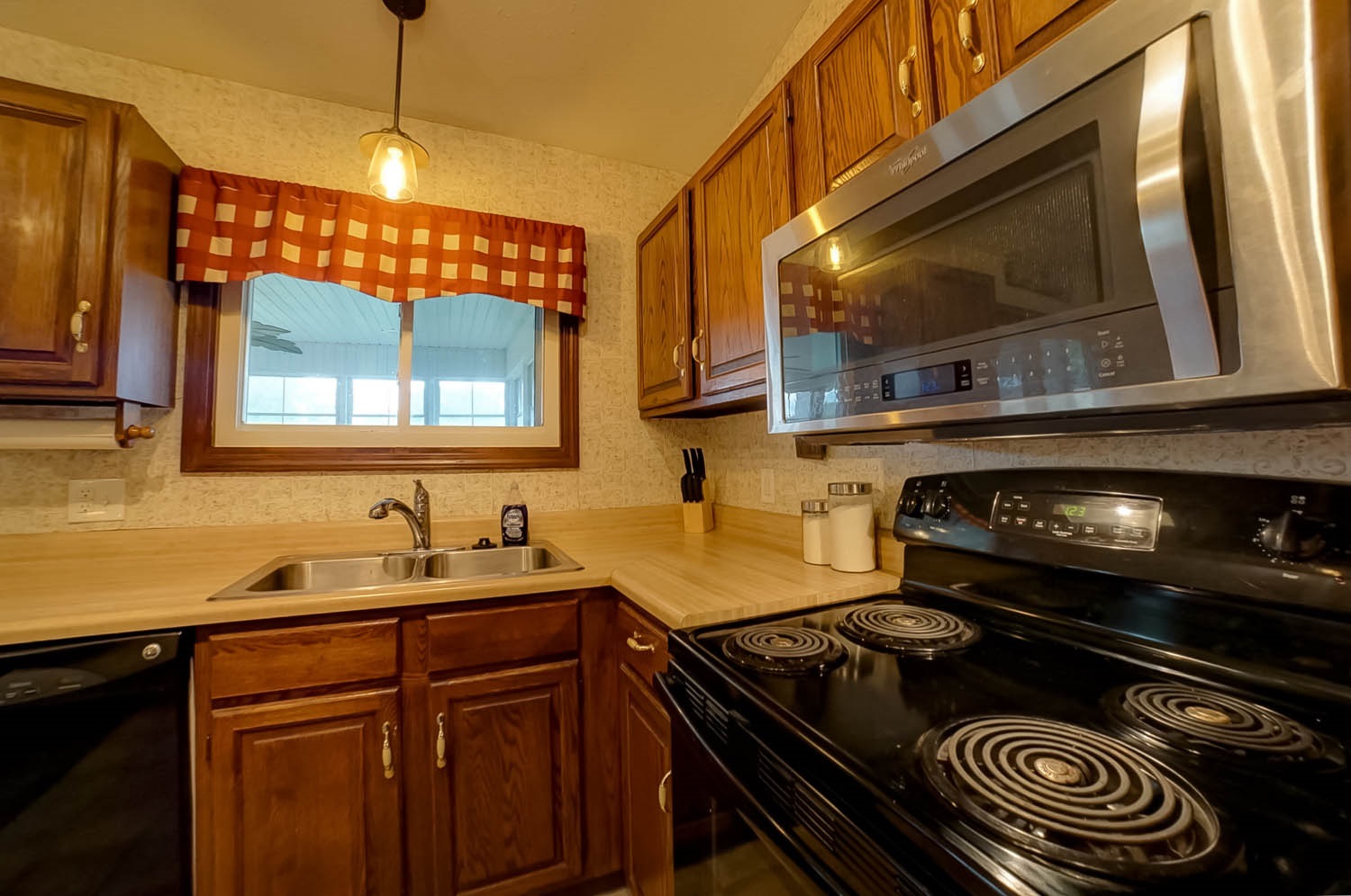113 Bristol Drive Springfield, IL 62702 - Photo 13 of 29 Gallery Image 13