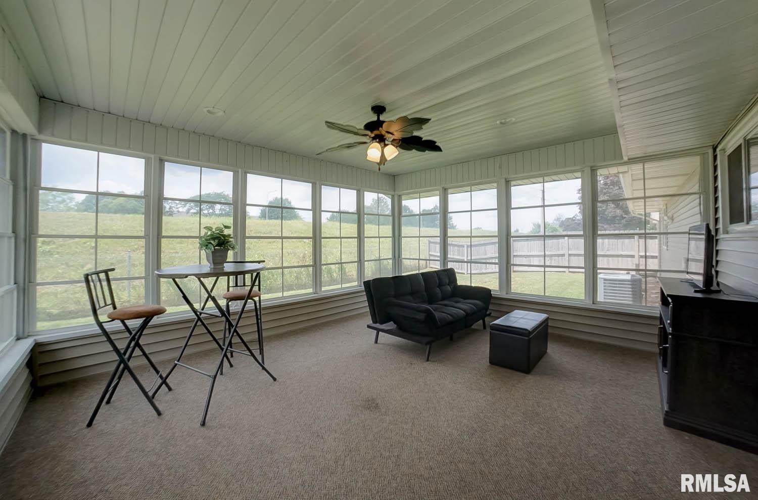 113 Bristol Drive Springfield, IL 62702 - Photo 16 of 29 Gallery Image 16